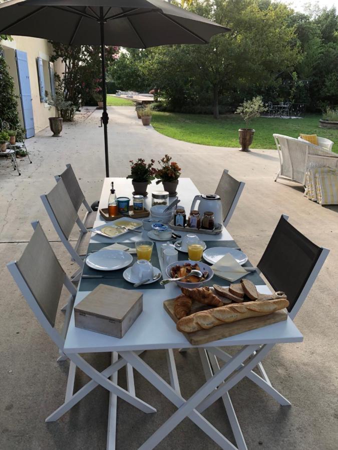 Mas Li Doumenge Bed & Breakfast โอรองช์ ภายนอก รูปภาพ